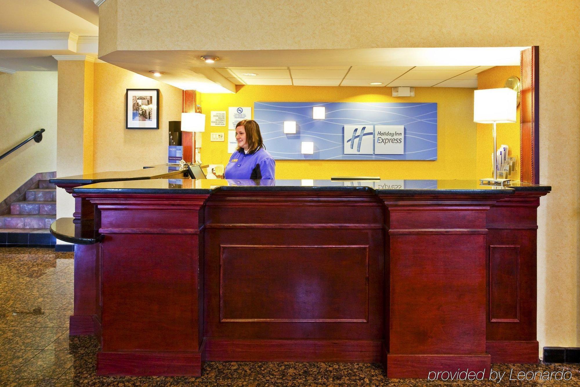 Holiday Inn Express&Suites Nashville-I-40&I-24 Eksteriør bilde